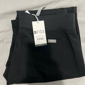 Figs new black scrub pants and top